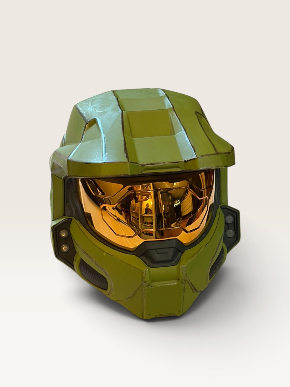HALO Grand Master Chief 2021 Microsoft Jazwares Light Up Helmet